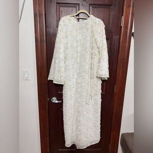 Elegant Cream Long Sleeve Dress